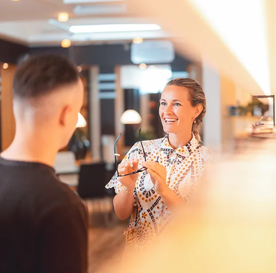 Persönliche Brillenberatung bei Augenoptik Gehrke